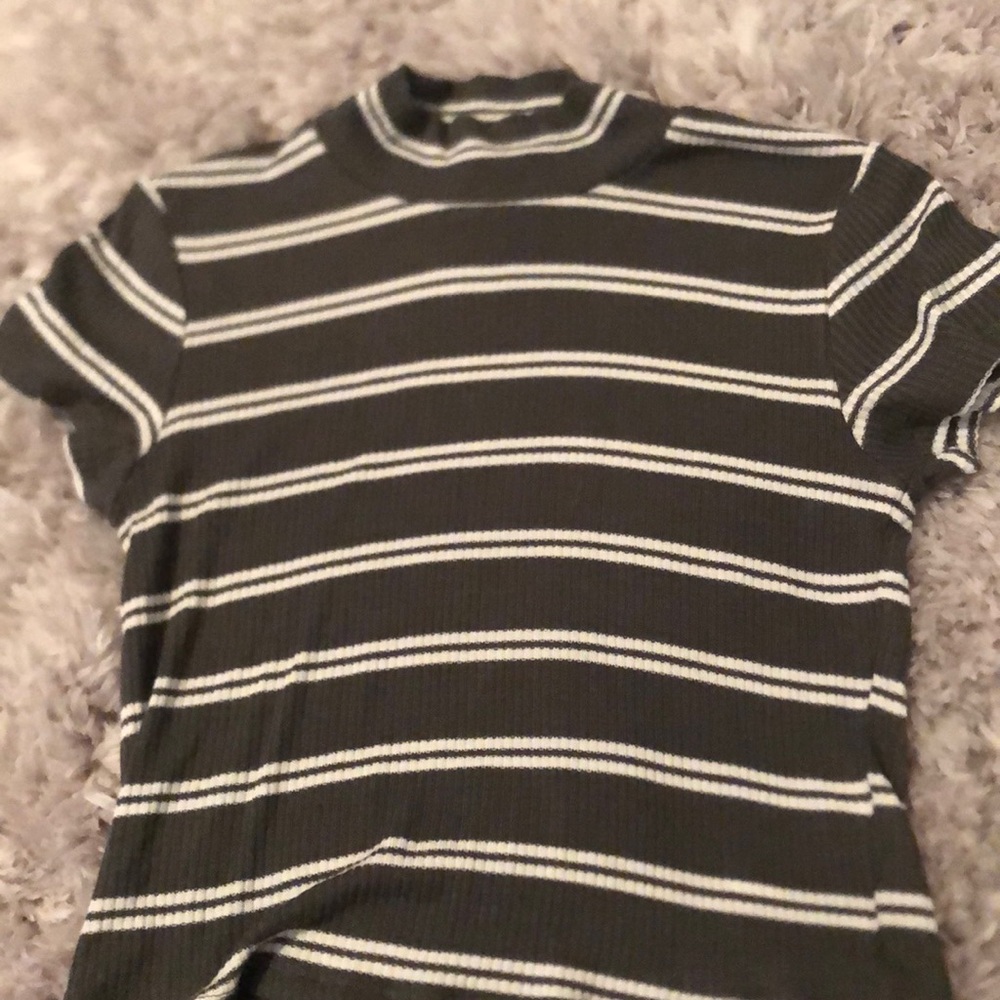 Striped turtle neck